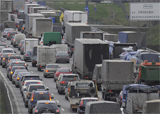 Россавтодор вводит ограничения для передвижения грузовиков по федеральным дорогам