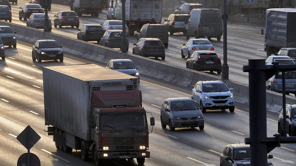 Россавтодор вводит ограничения для передвижения грузовиков по федеральным дорогам